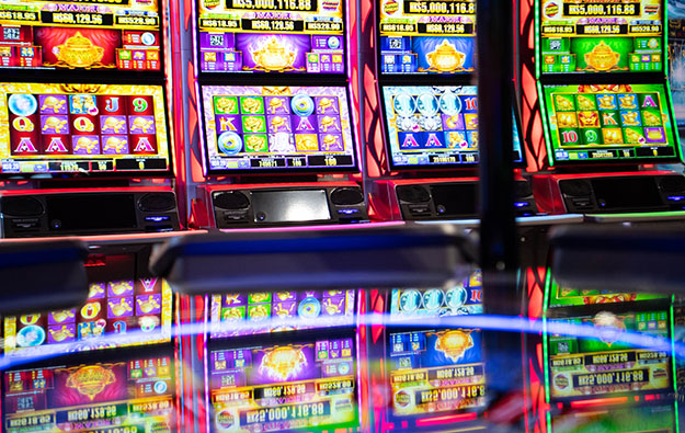 How to Read a Slot Game Info Panel